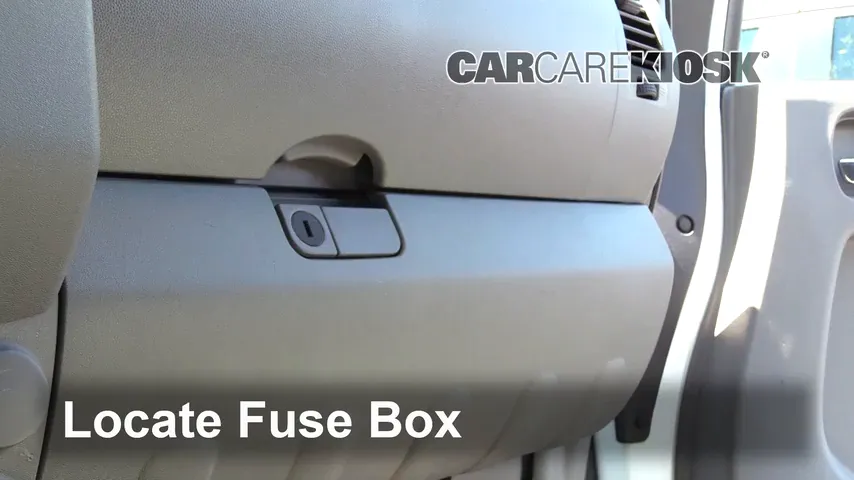 2013 Nissan Frontier SV 2.5L 4 Cyl. Extended Cab Pickup Fuse (Interior) Replace